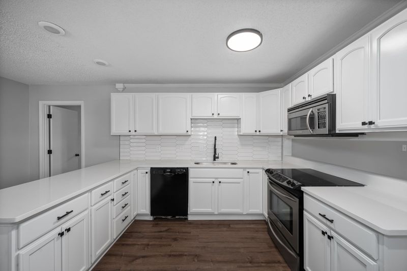 2529 Pennington Bend Rd, Nashville, TN 37214