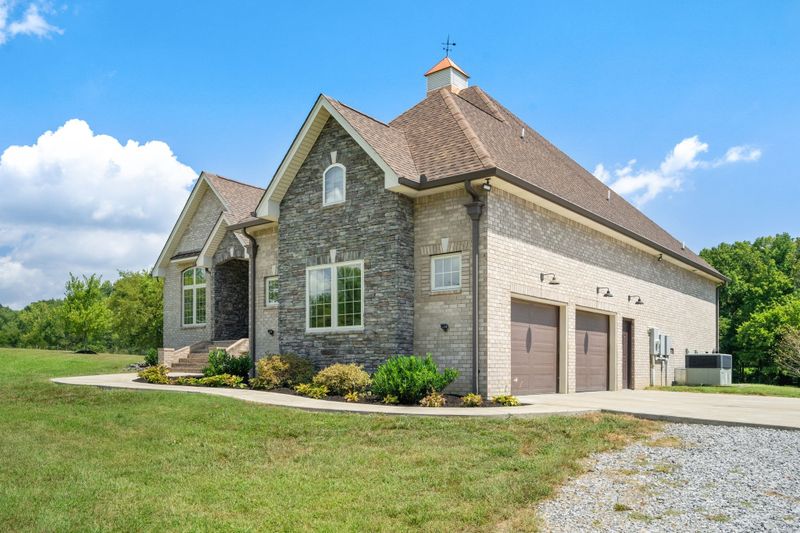 508 Lindsey Hollow Rd, Gallatin, TN 37066