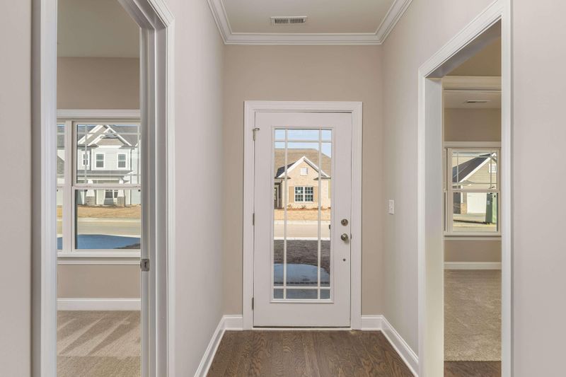 542 Winchester Dr, Fort Oglethorpe, GA 30742