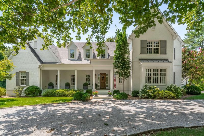 1011 Grassland Ln, Nashville, TN 37220