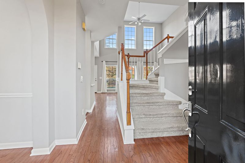 5653 Traceside Dr, Nashville, TN 37221