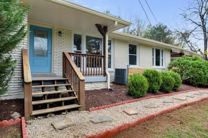 6431 Charlotte Road Cir, Nashville, TN 37209