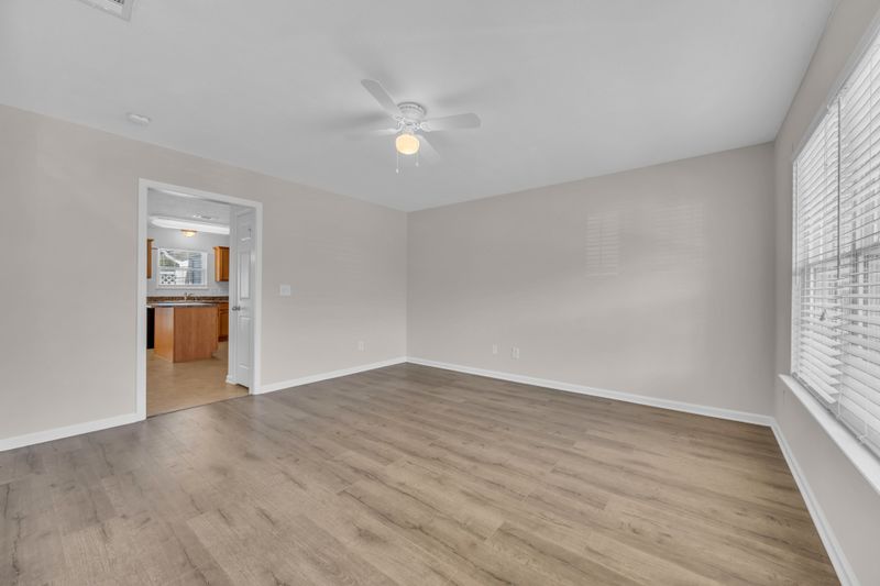 1775 Red Jacket Dr, Antioch, TN 37013