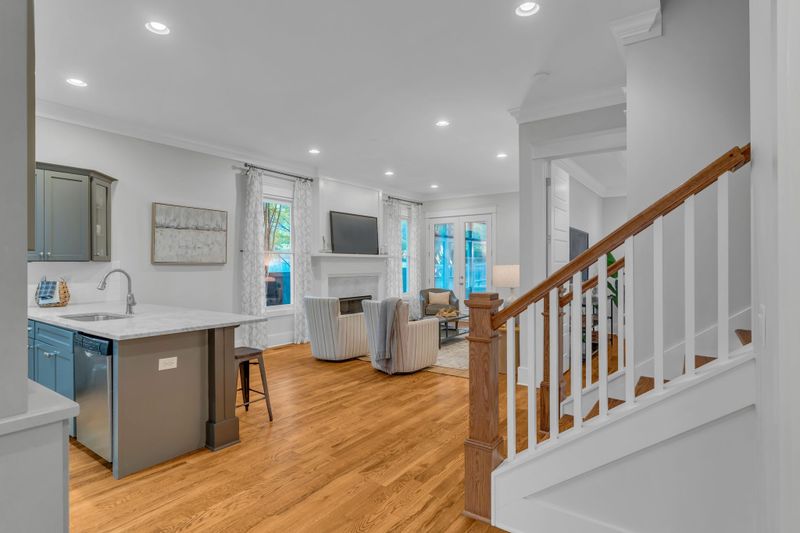 2230 Castleman Dr, Nashville, TN 37215