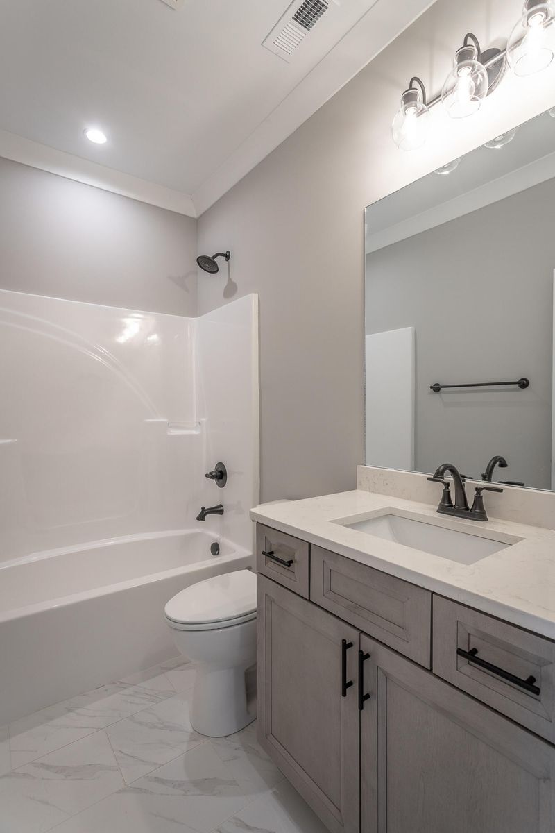 504 Willow Grove Ct, Ringgold, GA 30736