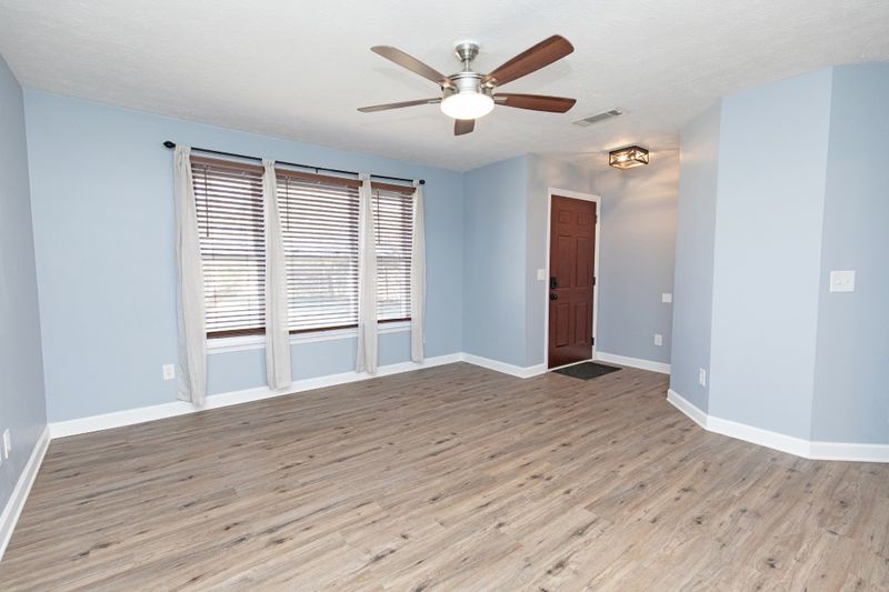 2631 Reynolds Dr, Murfreesboro, TN 37129