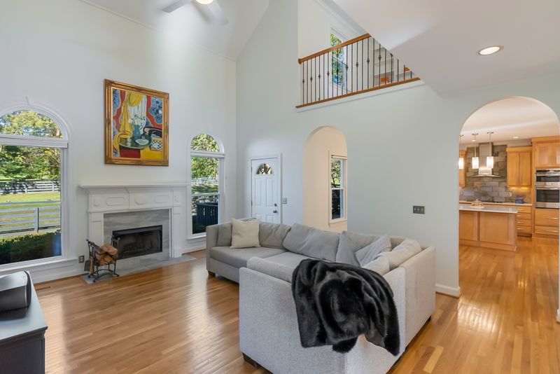 2530 Saint James Dr, Franklin, TN 37064