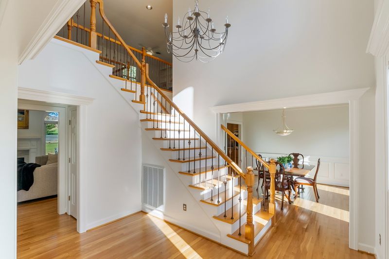 2530 Saint James Dr, Franklin, TN 37064