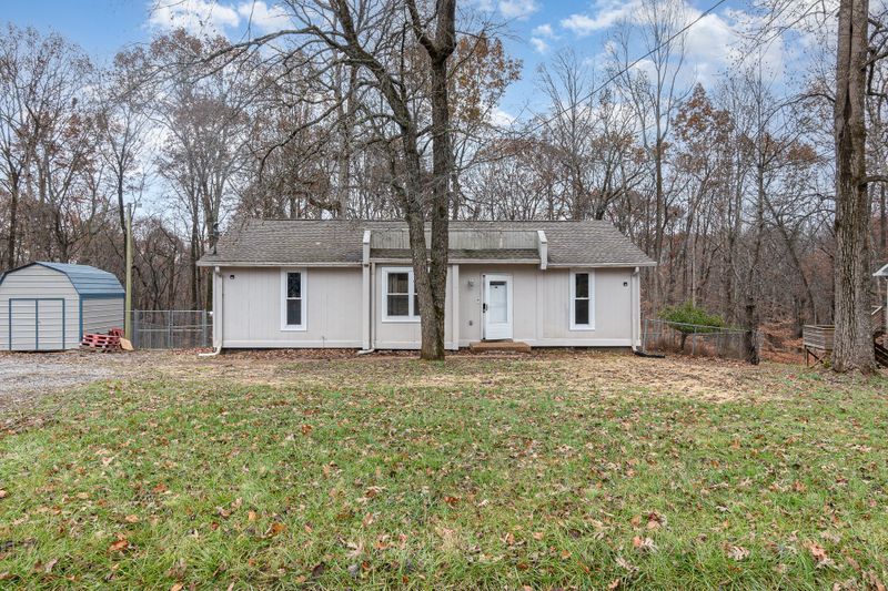1034 Winding Way Dr, White House, TN 37188