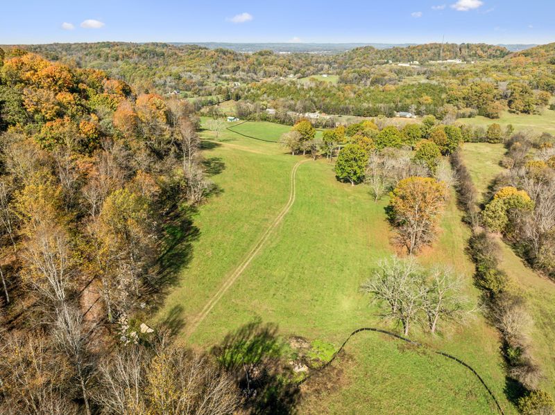 1192 Lula Ln, Franklin, TN 37064