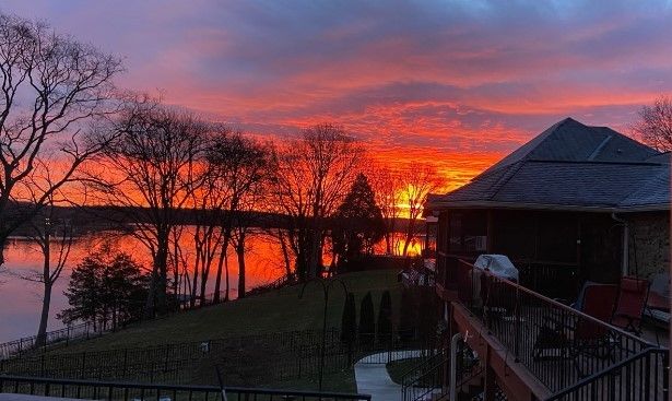 1445 Dickerson Bay Dr, Gallatin, TN 37066