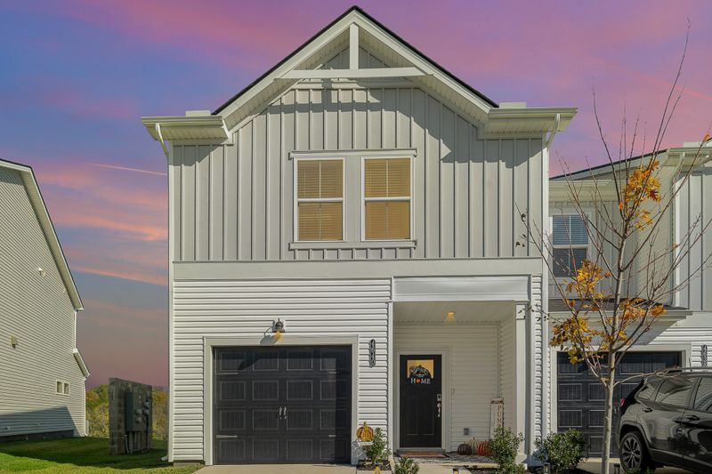 4640 Ridge Bend Dr, Nashville, TN 37207