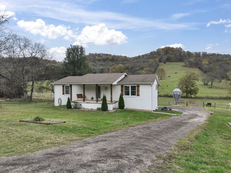 168 Wilburn Hollow Rd, Riddleton, TN 37151