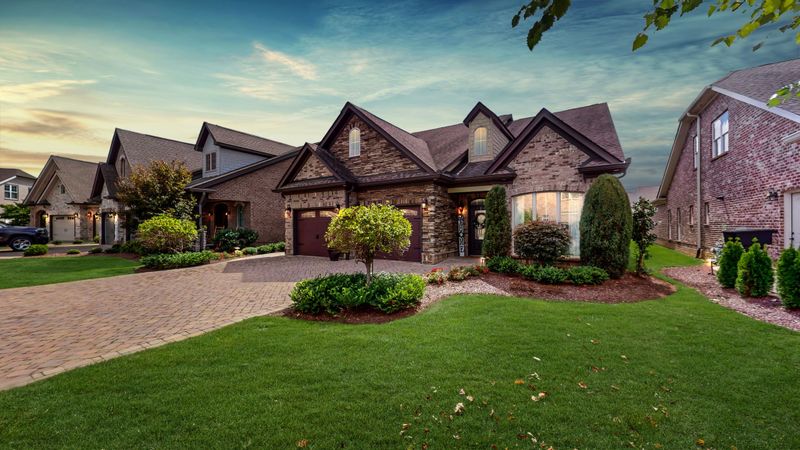 4313 Seascape Ln, Murfreesboro, TN 37128