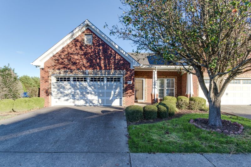 322 Whiteamore Rn, Murfreesboro, TN 37128