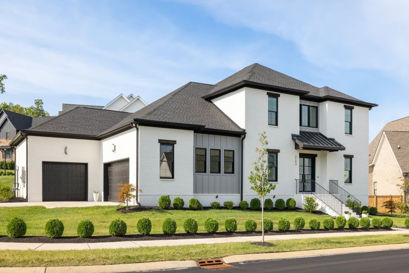 2193 Burgin Dr, Thompsons Station, TN 37179