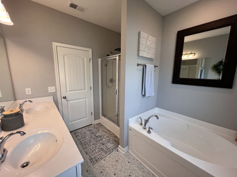 5552 Heirloom Dr, Murfreesboro, TN 37129
