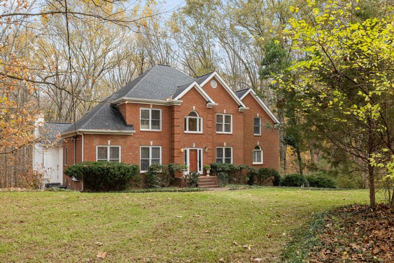 1245 Temple Ridge Dr, Nashville, TN 37221