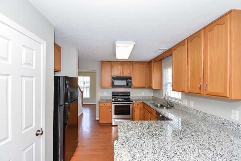 3108 Demetros Pl, Nashville, TN 37217