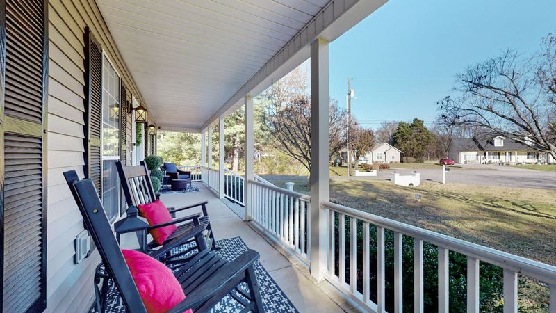 2271 High Meadow Dr, Murfreesboro, TN 37129