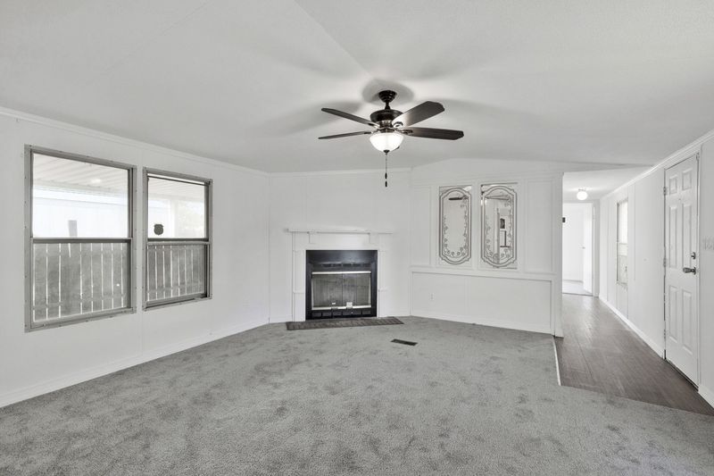 108 Plantation Dr, La Vergne, TN 37086