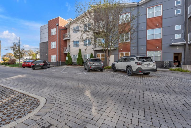 1122 Litton Ave #106, Nashville, TN 37216