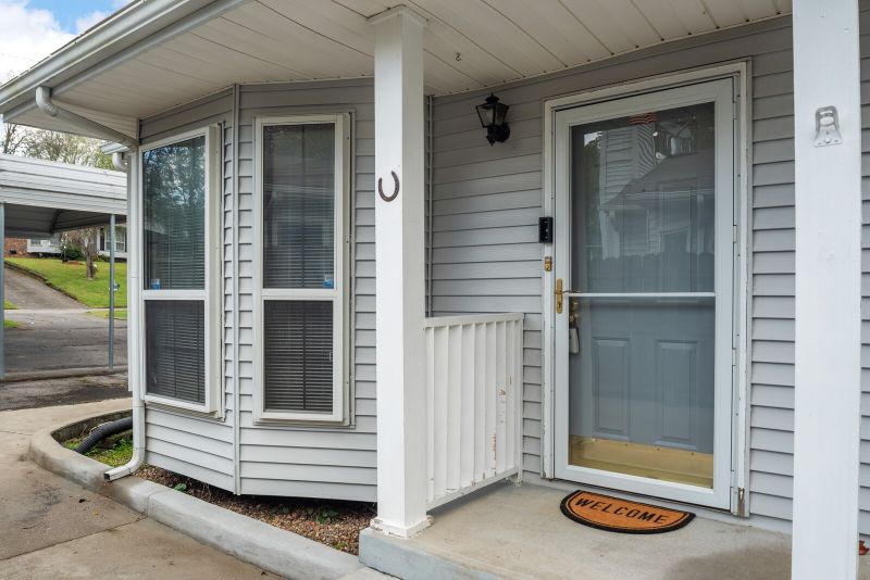 3055 Casa Dr, Nashville, TN 37214