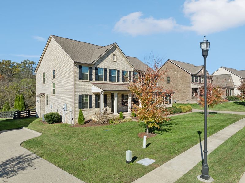 9067 Clovercroft Preserve Dr, Franklin, TN 37067