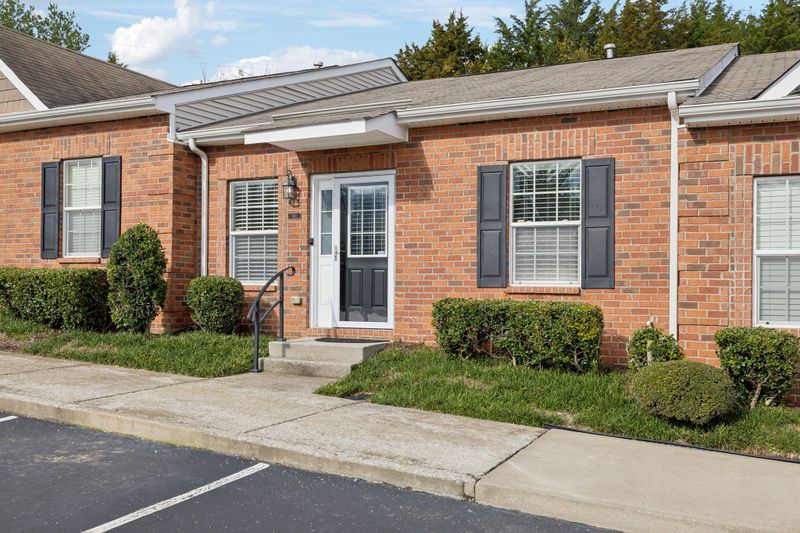 1101 Downs Blvd #301, Franklin, TN 37064