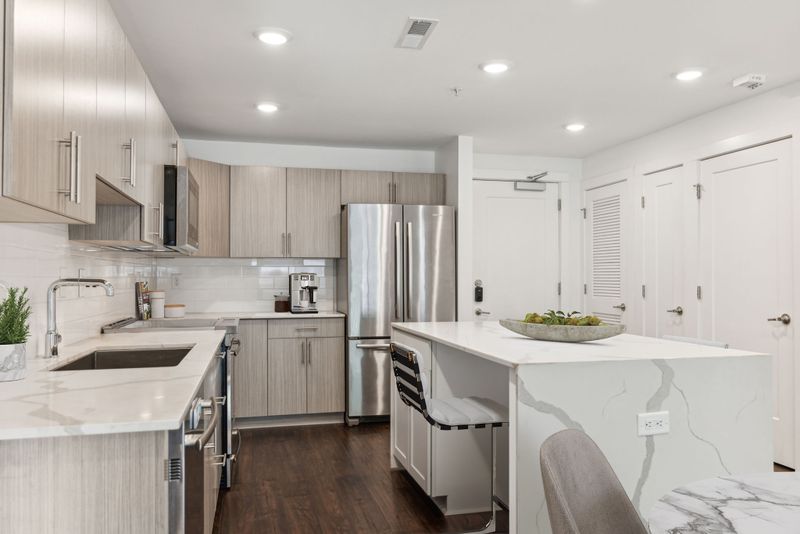 3116 W End Cir #106, Nashville, TN 37203