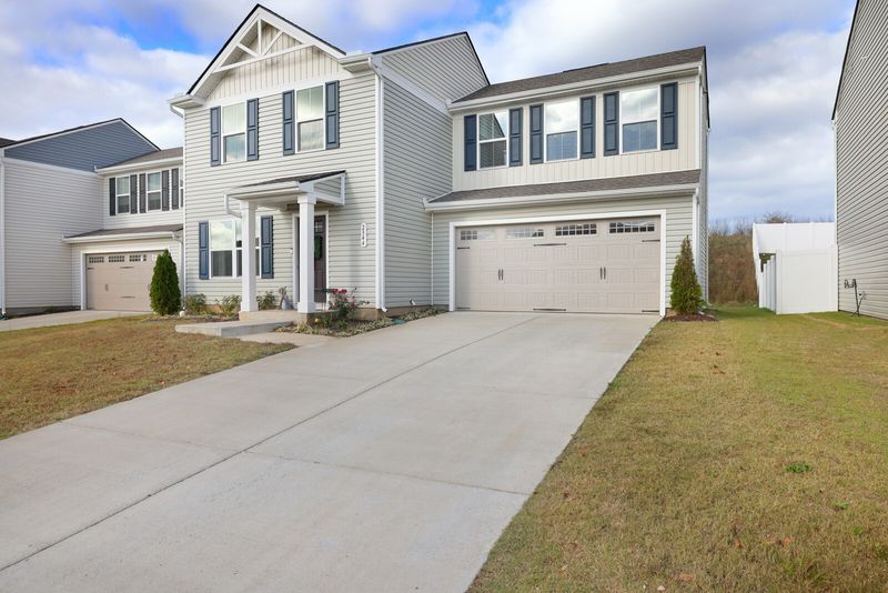 2344 Brokeshire Dr, White House, TN 37188