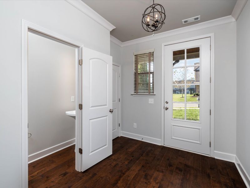 1414 Channing Dr, Thompsons Station, TN 37179