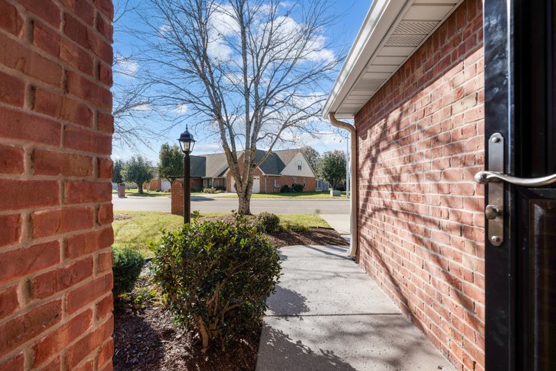 322 Biltmore Cir, Murfreesboro, TN 37128