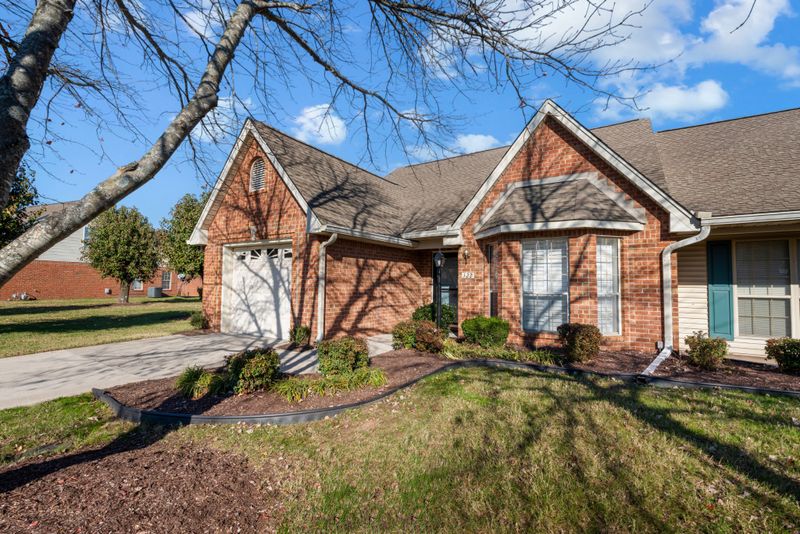 322 Biltmore Cir, Murfreesboro, TN 37128