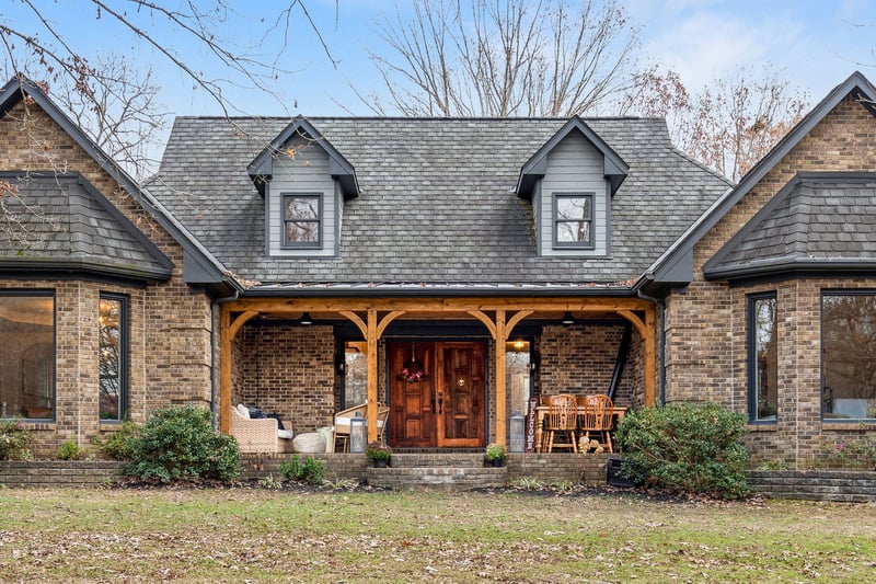 1507 White Rd, Bon Aqua, TN 37025
