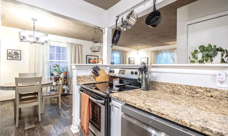 1906 Louanne Dr, Nashville, TN 37217