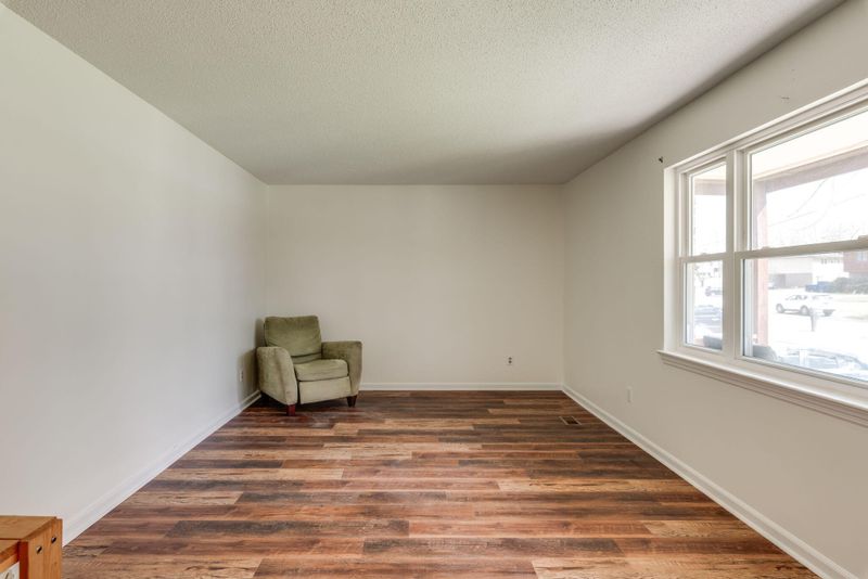 1100 Park Forrest Dr, Fort Oglethorpe, GA 30742