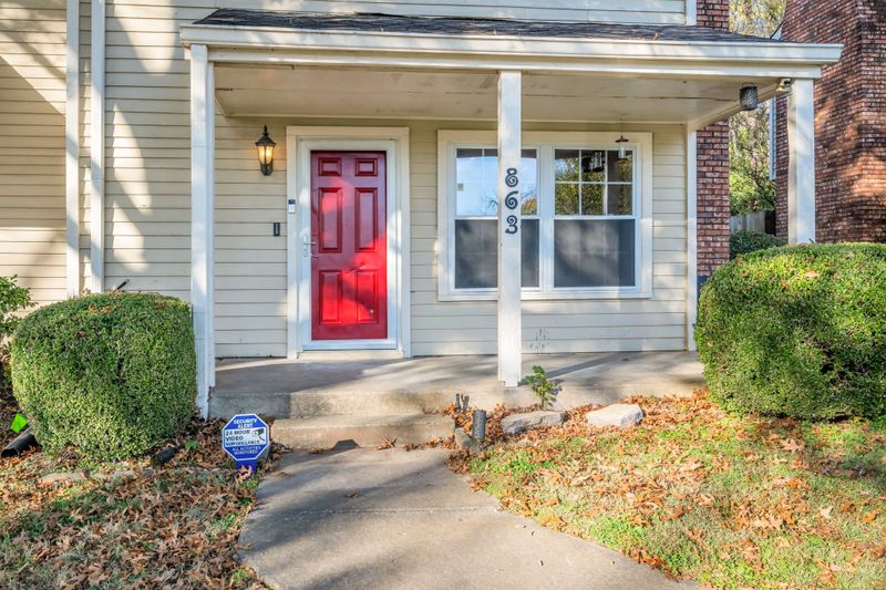 863 Longhunter Ct, Nashville, TN 37217