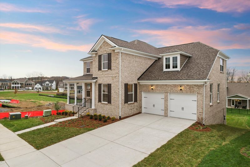864 Rockwell Dr, Hendersonville, TN 37075