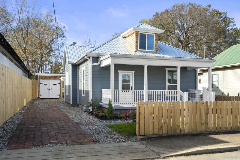 1103 Cheatham St, Springfield, TN 37172