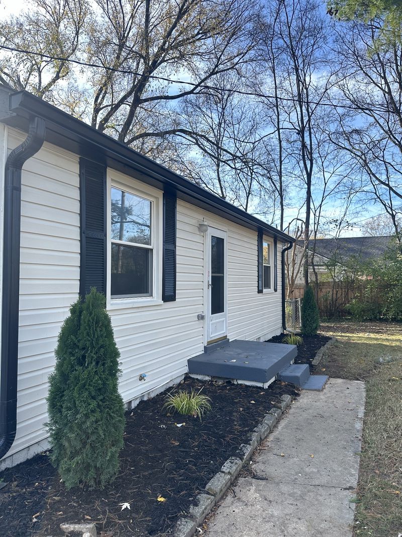 201 Stirton Rd, Nashville, TN 37210
