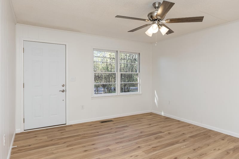 107 Hope Dr, Trion, GA 30753