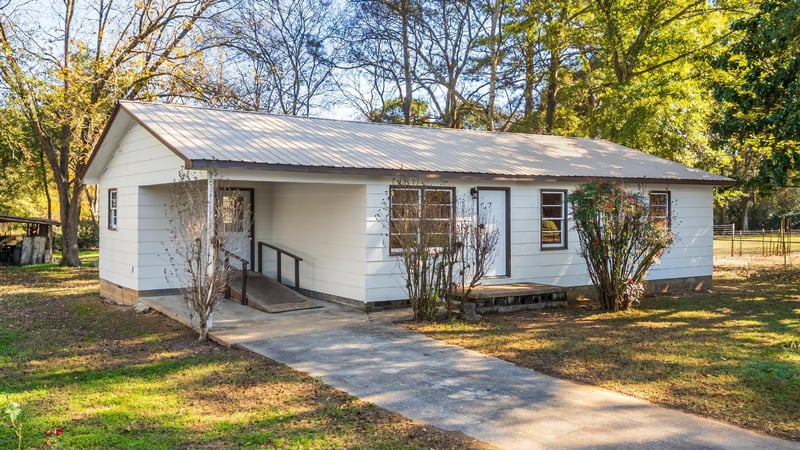 107 Hope Dr, Trion, GA 30753