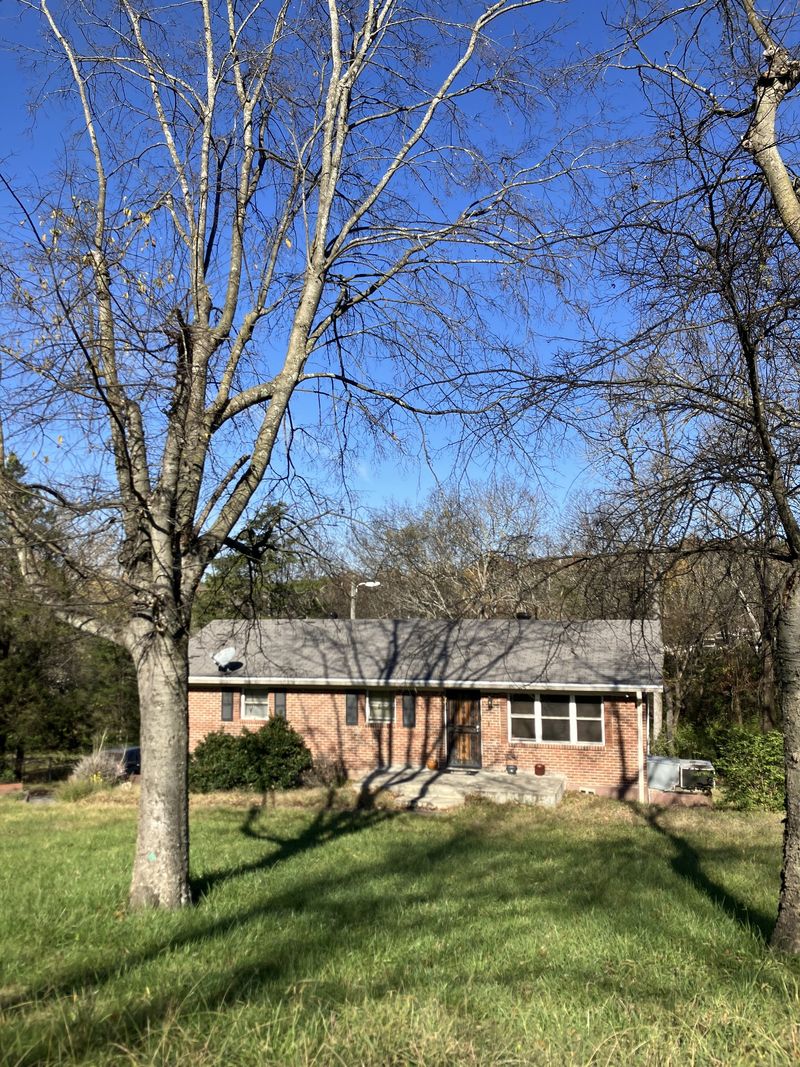 329 Vailview Dr, Nashville, TN 37207