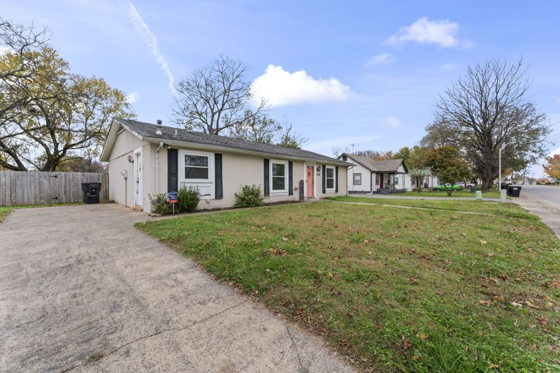 208 S Kings Hwy S, Murfreesboro, TN 37129