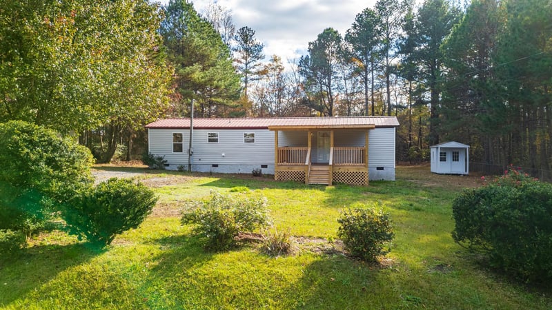1239 Derby Dr, Cohutta, GA 30710