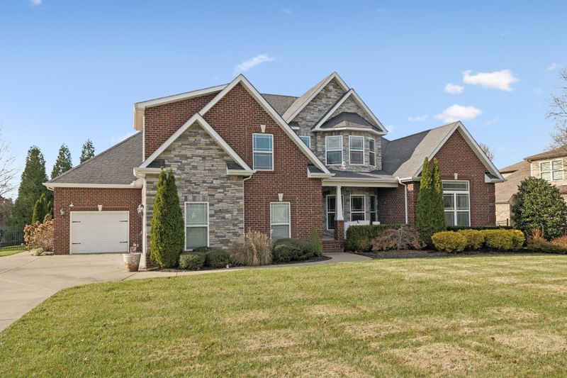 2727 Battleground Dr, Murfreesboro, TN 37129