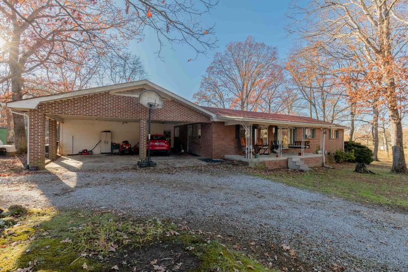 1210 Plum Nelly Rd, Rising Fawn, GA 30738