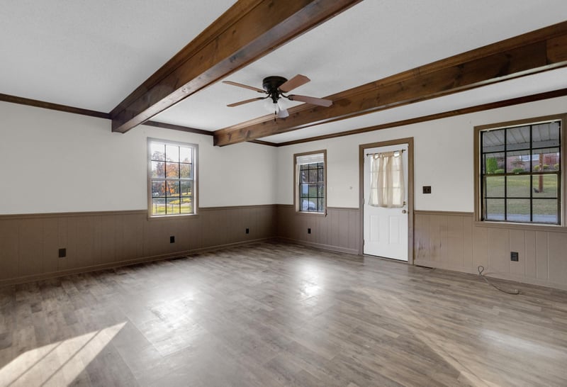 980 Pine St, Trion, GA 30753