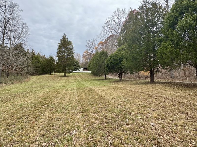 1411 Stoney Point Rd, Vanleer, TN 37181